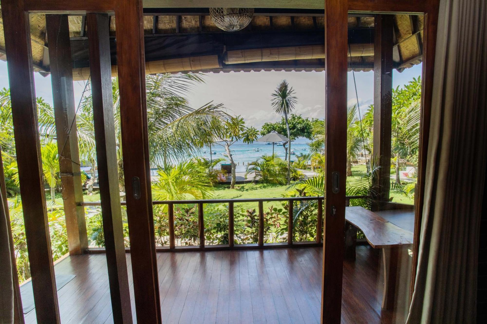 Hotel D'Muncuk Huts Lembongan Esterno foto