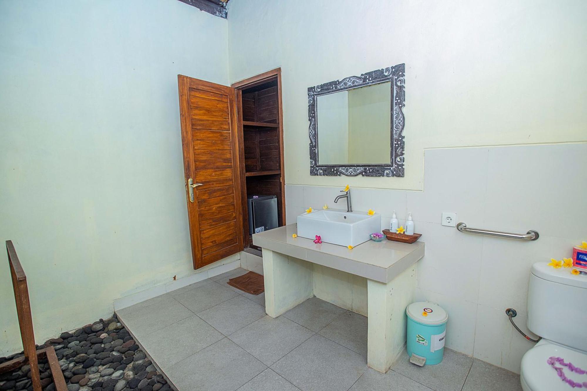 Hotel D'Muncuk Huts Lembongan Esterno foto