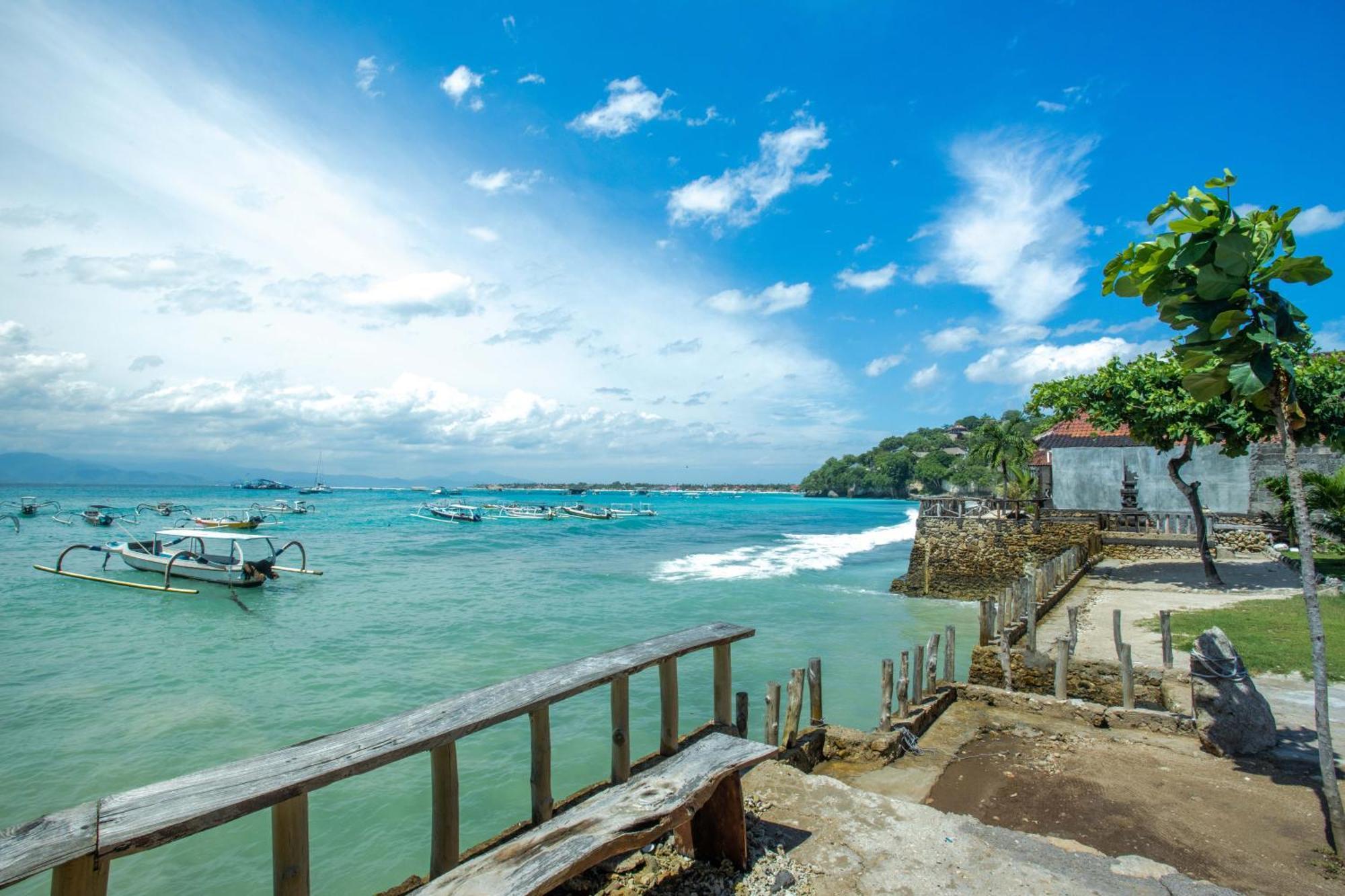 Hotel D'Muncuk Huts Lembongan Esterno foto