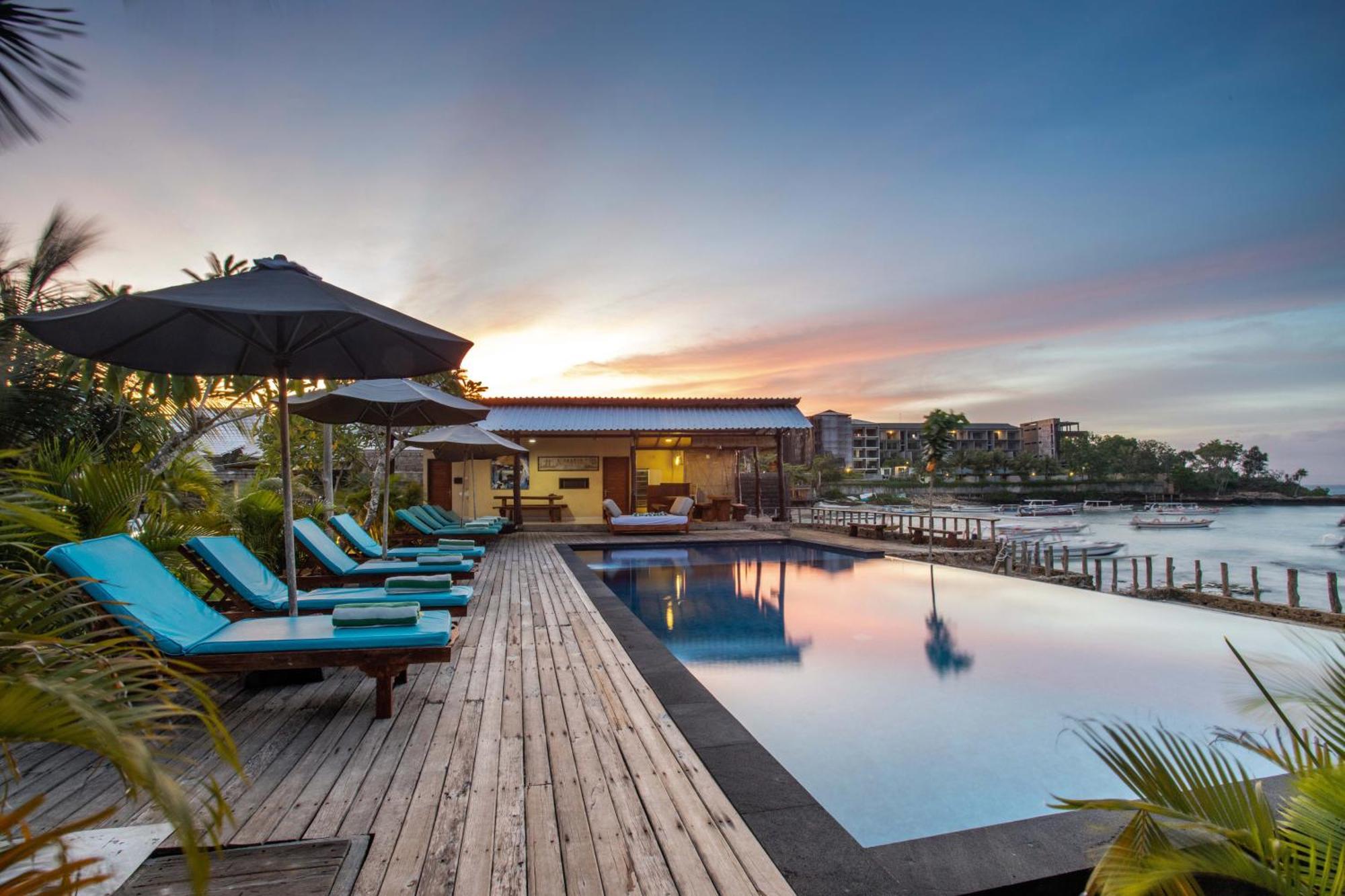 Hotel D'Muncuk Huts Lembongan Esterno foto