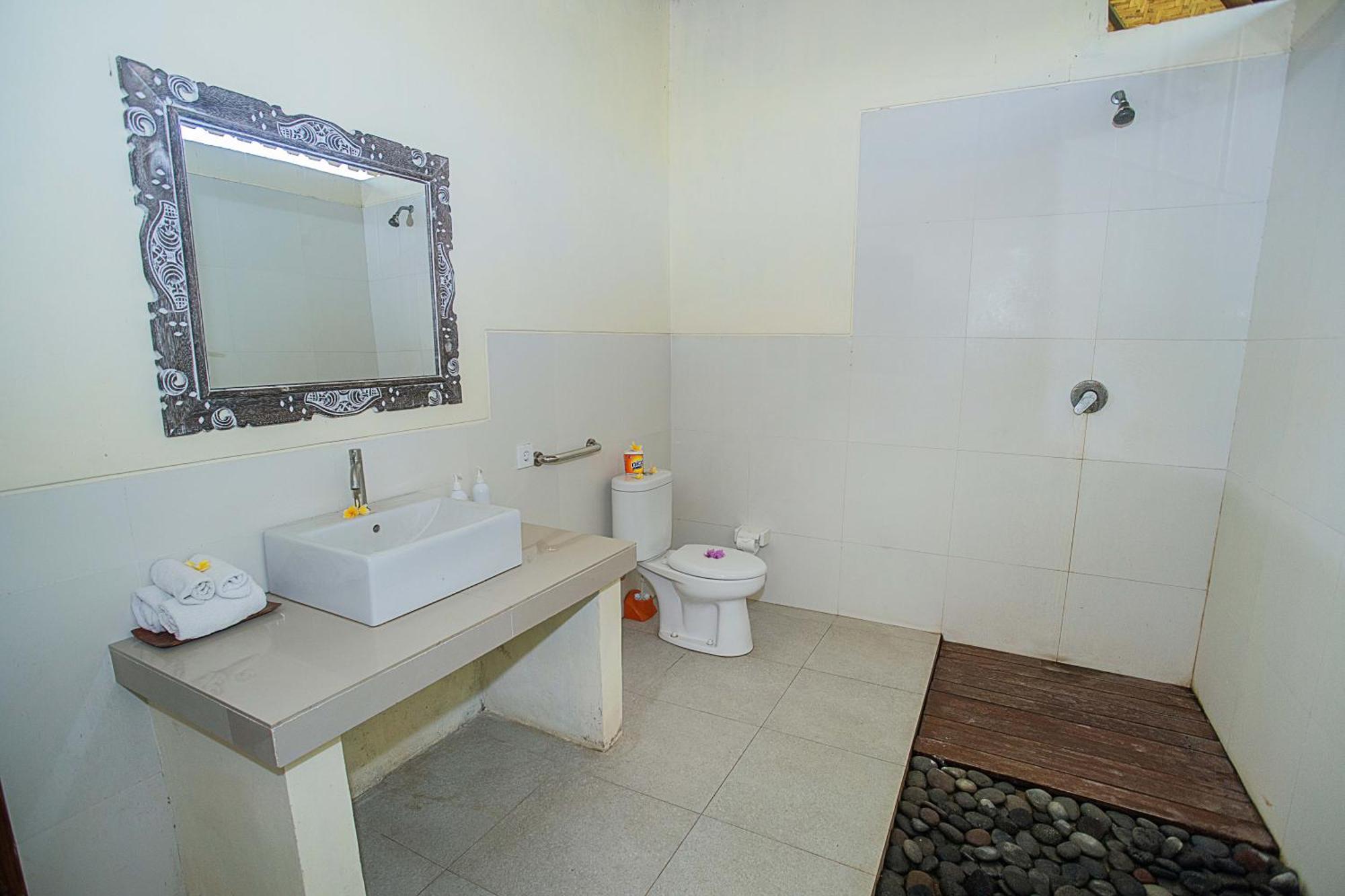 Hotel D'Muncuk Huts Lembongan Esterno foto
